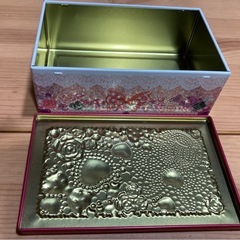 ディズニーリゾート★クッキー空き缶 ミニーの画像