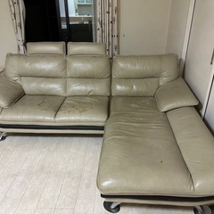 ソファーの画像