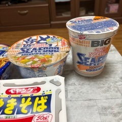 ラーメン、焼きそば、うどんセットの画像