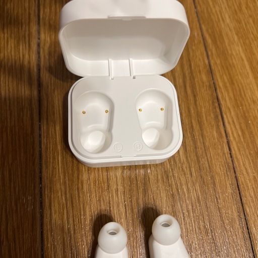 AirPods  iPhone 14 付属品　新品