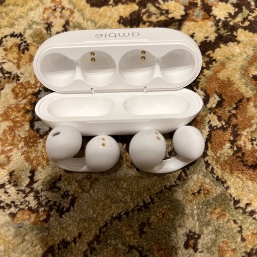 AirPods  ambie