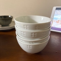 無地食器10点セットの画像