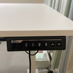 電動昇降式デスク2024年3月新品購入値段応相談の画像
