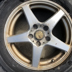 205 /60R16   スタッドレスタイヤの画像
