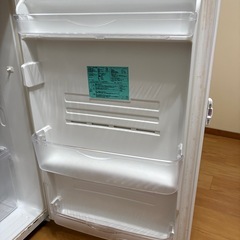 HAIER 冷蔵庫　232l    の画像
