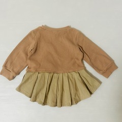 【petit main】タックペプラムテレコ長袖Tシャツ　110サイズの画像