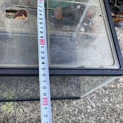 詳細不明 水槽 幅約40cm 蓋 石付き 魚 鑑賞 アクリル水槽の画像