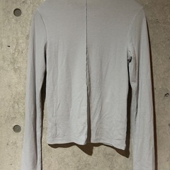 【ほぼ新品】袖フリル長袖トップスS sizeアイスブルー(くすみブルー)の画像