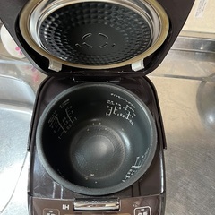  Panasonic IHジャー炊飯器　SR-FD109の画像
