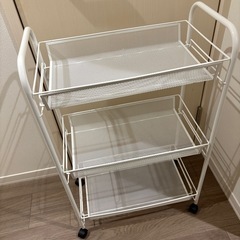 IKEA　3段ラックの画像