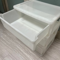 収納ボックスの画像