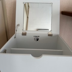 ドレッサーワゴン ホワイトの画像