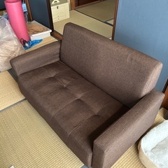 ソファ
の画像