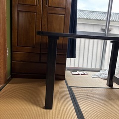 ダイニングテーブルの画像