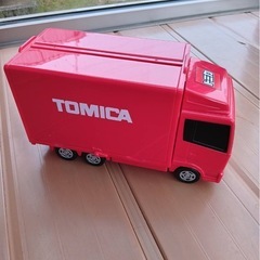 トミカーの画像