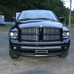 北海道旭川近郊　ダッジラム　ピックアップ　RAM1500　SLT　5.7L　HＥMI　ララミー　クワッドキャブ　４ＷＤ　車検満タン　Ｖ８タンドラ　の画像