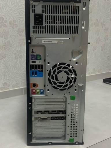 ジャンク⭐︎HP Z420 workstation