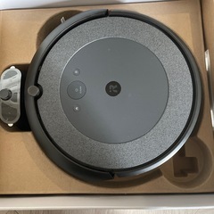 ロボット掃除機　Roomba i3の画像