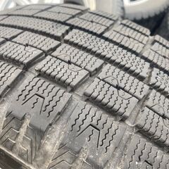 215/60R16 東北6県無料配送対応‼️爆安‼️最終値下げ‼️②超超超バリ溝❗ 国産トーヨータイヤ‼️ アルミ付き 国産 タイヤ !!　スタッドレスの画像