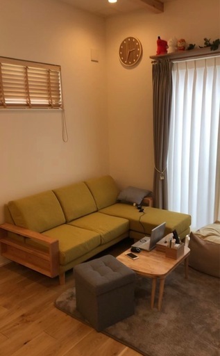 3人がけカウチソファー