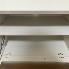 テレビボードの画像
