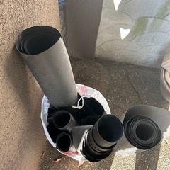 持ち帰り放題！防草シート端材たくさんの画像