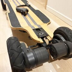 Evolve Hadean Bamboo All Terrain（電動スケートボード）の画像