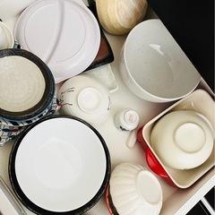 食器 いろいろ
の画像