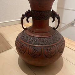 銅器　双耳　花瓶　吉秀 
の画像