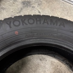 YOKOHAMA ig60 16インチ スタッドレスタイヤ 4本セットの画像