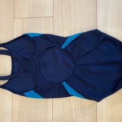セントラルスポーツ　子ども水着　120の画像