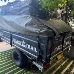 BLAST TRAIL T-33 ルーフテントつき付きの画像