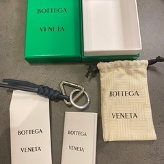 【新品未使用】BOTTEGA VENETA トライアングル　キーリング　ボッテガヴェネタの画像