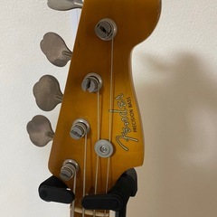 Fender Japan PB-57 プレシジョンベースマルチプレーヤー塗装の画像