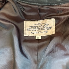 AVIREXジャケットの画像