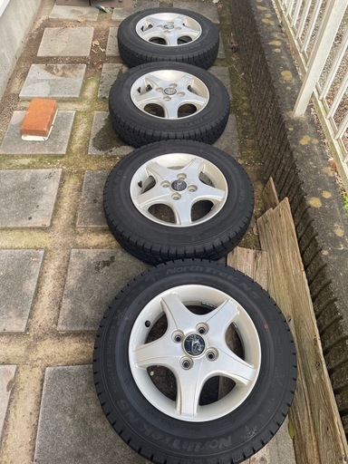 145/80/r13 スタッドレスタイヤホイール