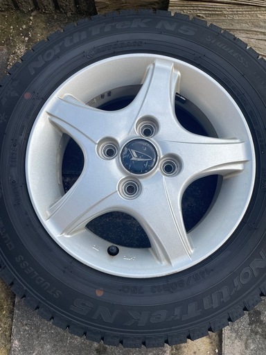 145/80/r13 スタッドレスタイヤホイール