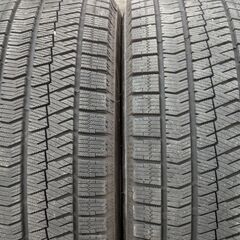 美品　工賃込み２０２３年製ブリヂストン冬タイヤ２１５／５５Ｒ１７　４本セットの画像
