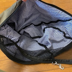 犬　抱っこ紐の画像