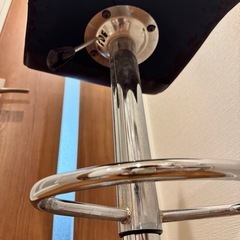 モダンハイチェア（合皮）の画像
