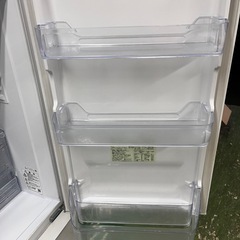 708 シャープ　大型冷蔵庫　容量300l〜400l 一人暮らし向け　右開きの画像