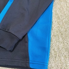 イグニオ　ジャージ　140の画像
