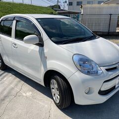 ☆トヨタ パッソ低燃費コンパクトカー 純正ナビ・ETC・Bluetooth接続OK・バックモニター付車検２年付 自動車税 諸費用込みの画像