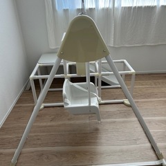 子供用ジャングルジム&ブランコの画像