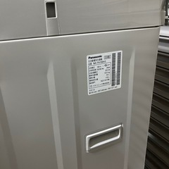 Panasonic全自動洗濯機2016年製NA-FA100H3の画像