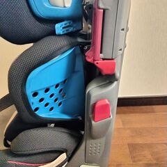 【お取引中】無料で譲ります☆コンビ　チャイルドシート　1歳〜キッズの画像