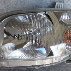 ダイハツ タント L375S 左右セット ピカピカコート済み 美品ハロゲンの画像