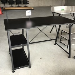 未使用　ゲーミングデスク　ワークデスク　机　作業台の画像