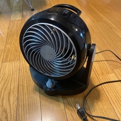 サーキュレーターアイリスオーヤマの画像