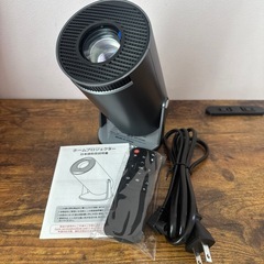 プロジェクター 家庭用 4K対応・270°回転　小型軽量18000LMの画像